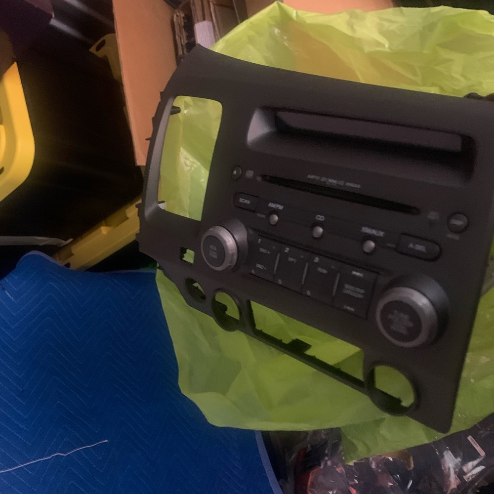 2006 Honda civic EX Black Car Stereo Faceplate and CD player console